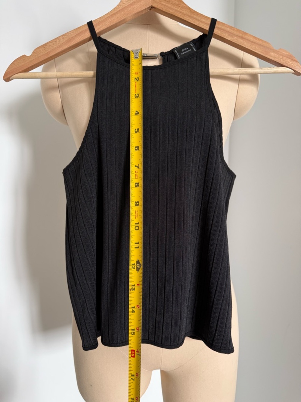 ZARA Halter Smooth Ribbed Tank - Picture 9 of 11